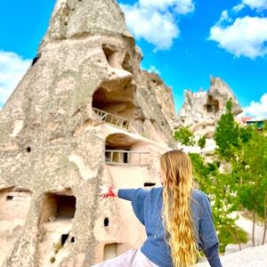 Must need Zara knit sweater